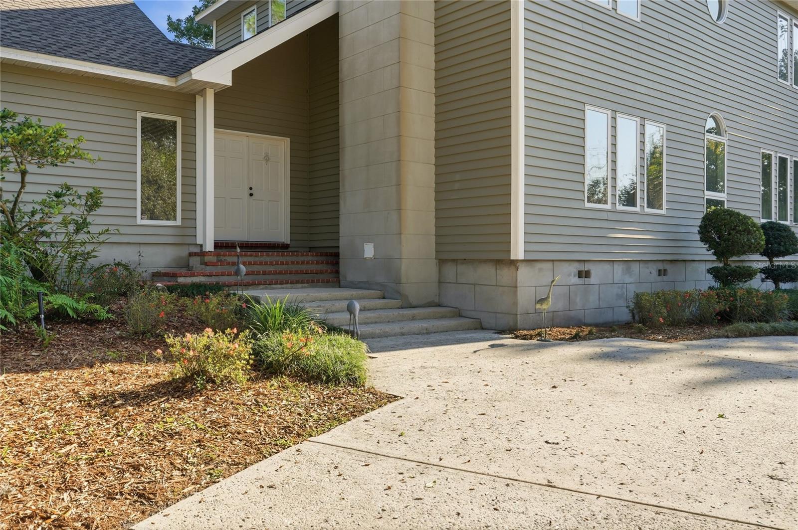 Listing photo id 4 for 3 Brogden Court Se