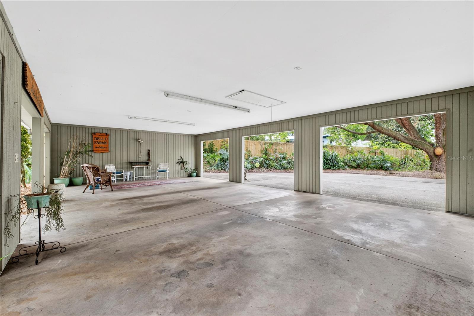 Listing photo id 67 for 3 Brogden Court Se