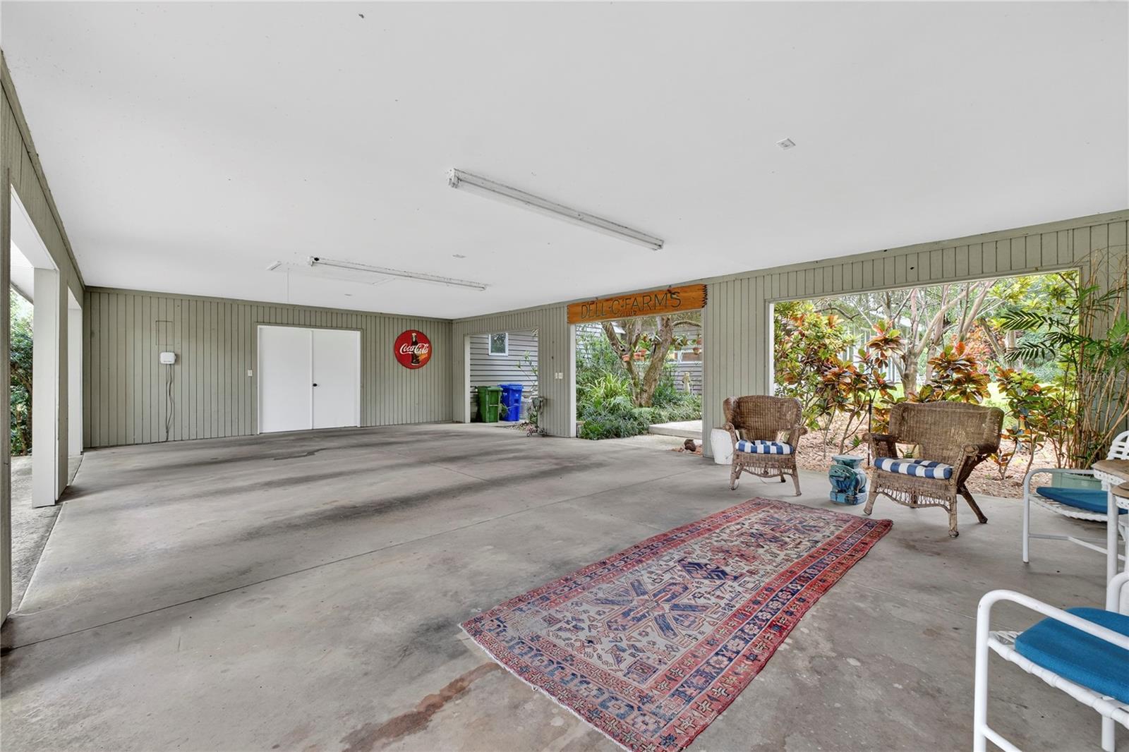 Listing photo id 68 for 3 Brogden Court Se