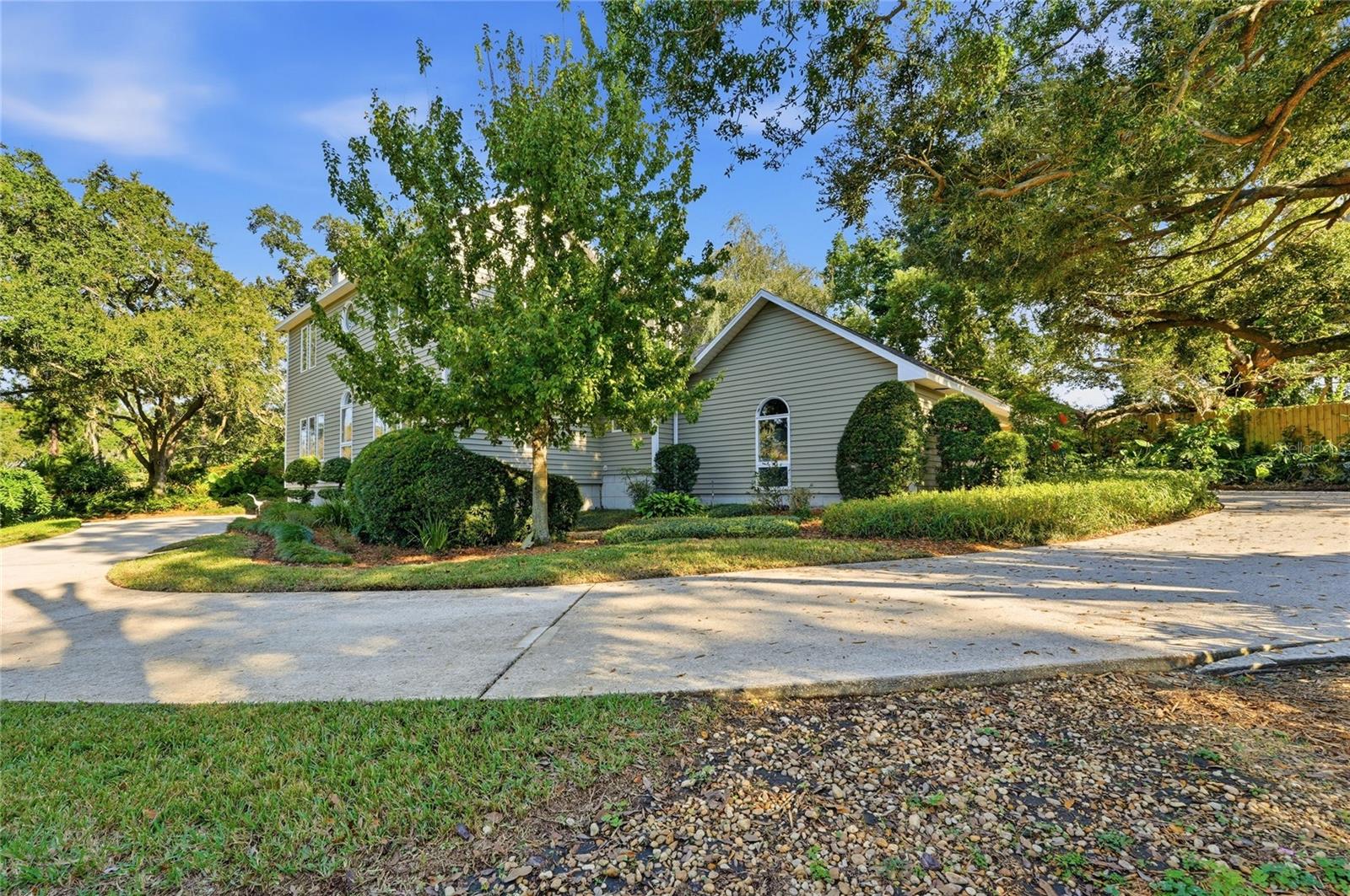 Listing photo id 73 for 3 Brogden Court Se