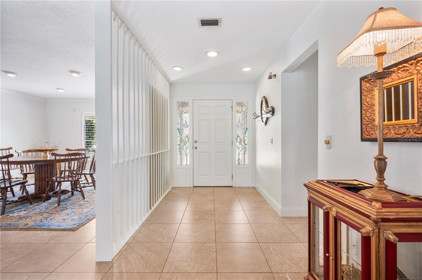 Image 10 of 81 For 521 Century Oak Court