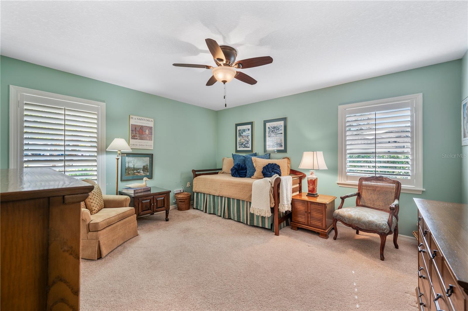 Image 41 of 81 For 521 Century Oak Court