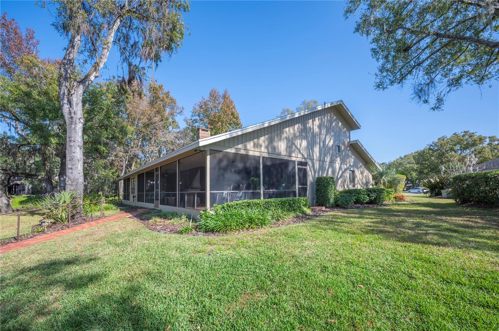 Image 66 of 81 For 521 Century Oak Court