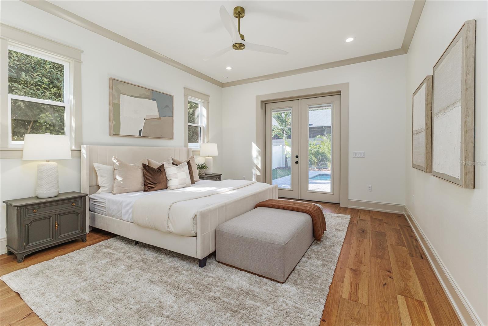 Image 19 of 85 For 2611 Berkeley Avenue