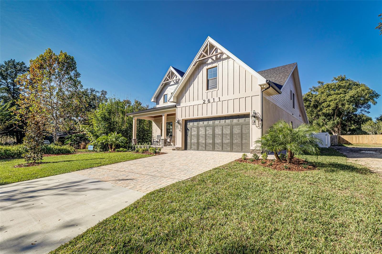 Image 2 of 85 For 2611 Berkeley Avenue