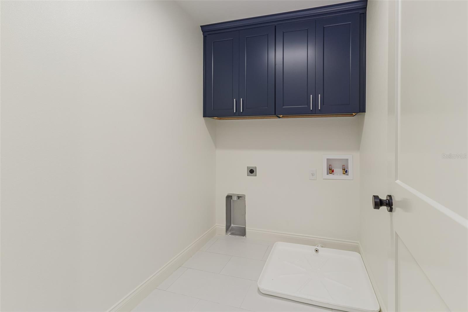 Image 25 of 85 For 2611 Berkeley Avenue