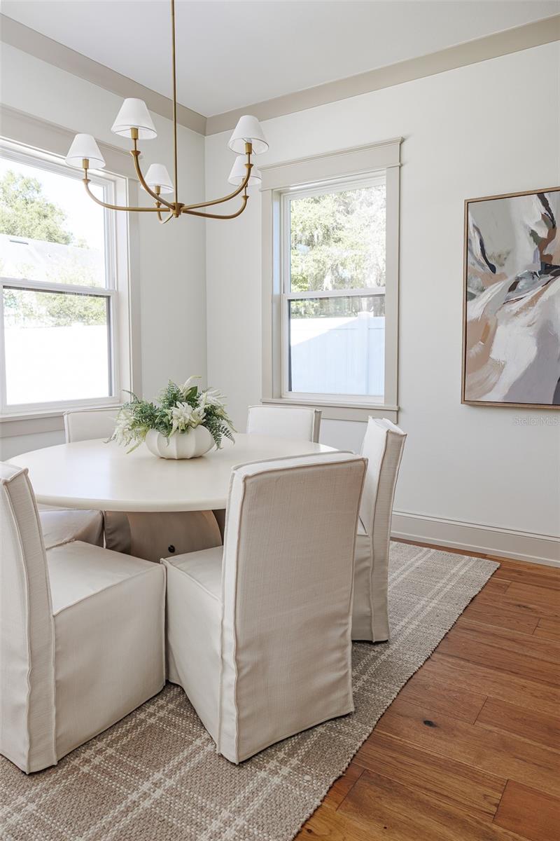 Image 56 of 85 For 2611 Berkeley Avenue