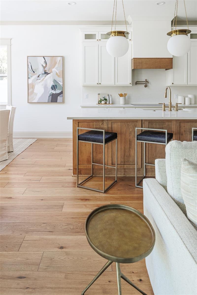 Image 57 of 85 For 2611 Berkeley Avenue