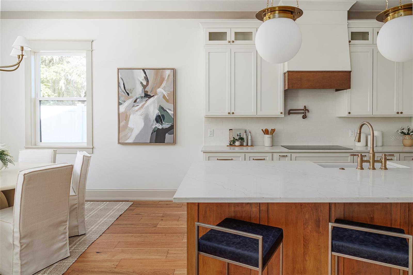 Image 58 of 85 For 2611 Berkeley Avenue