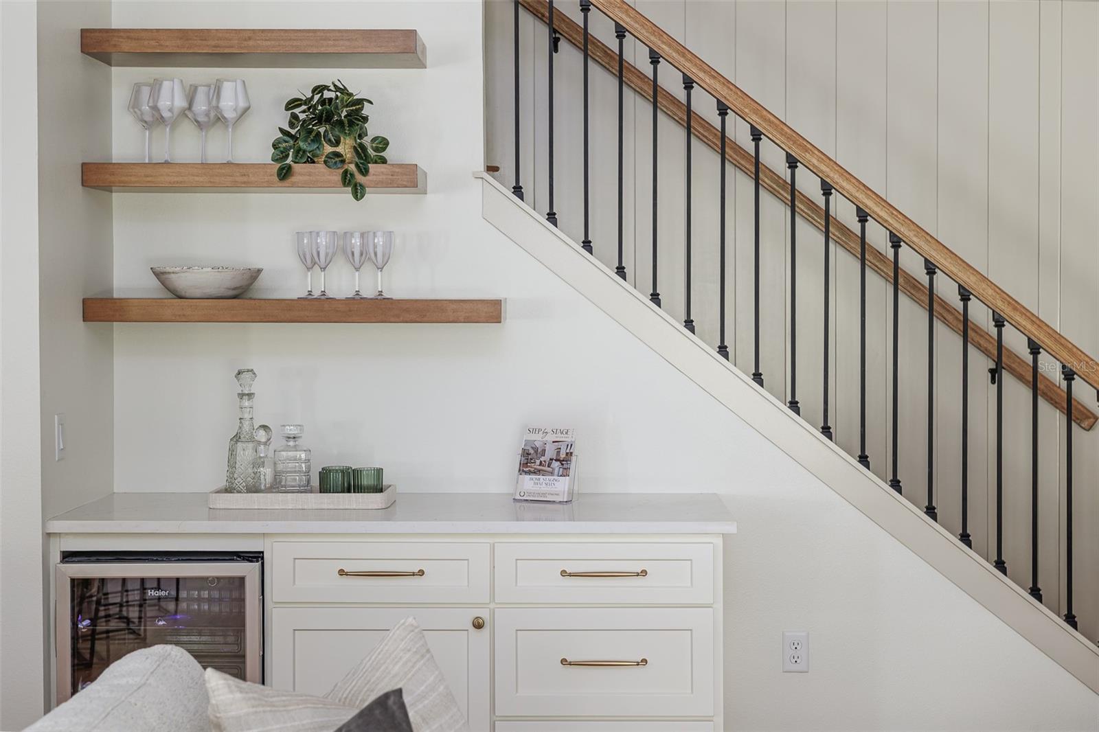 Image 59 of 85 For 2611 Berkeley Avenue