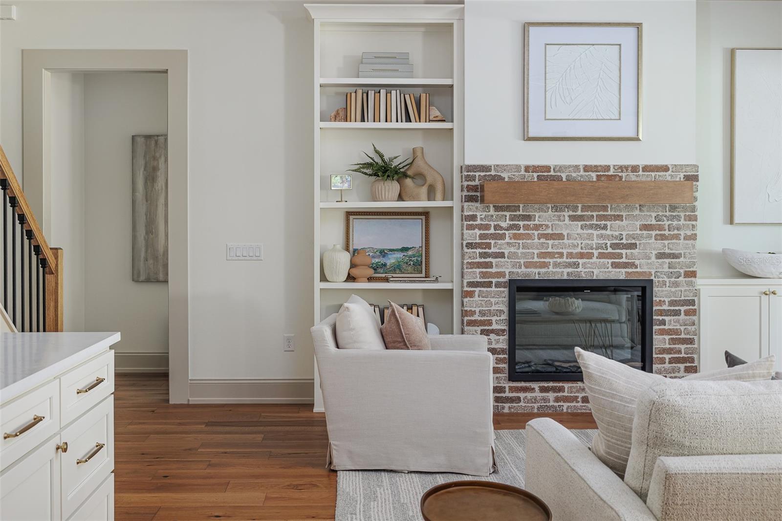 Image 60 of 85 For 2611 Berkeley Avenue