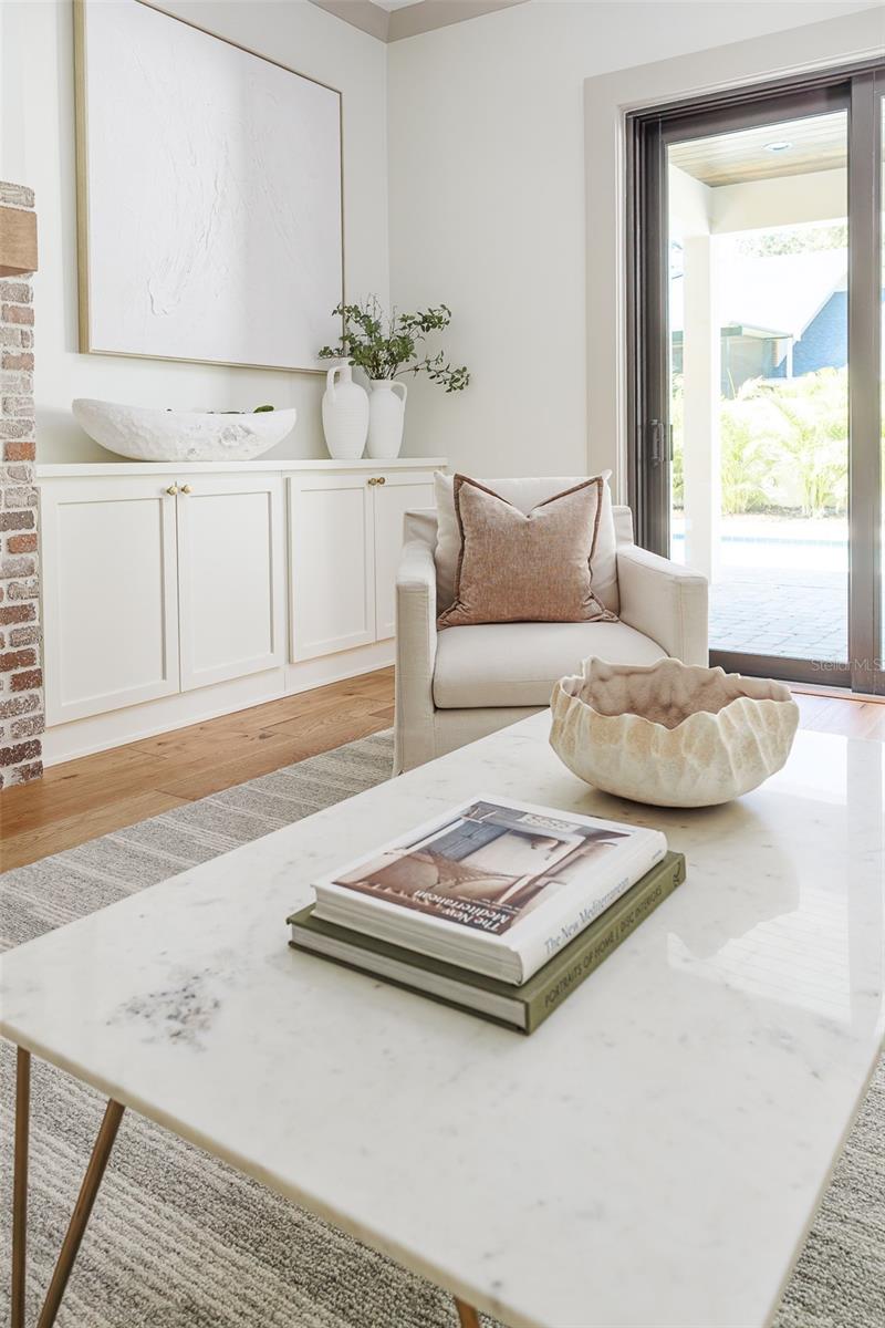 Image 62 of 85 For 2611 Berkeley Avenue