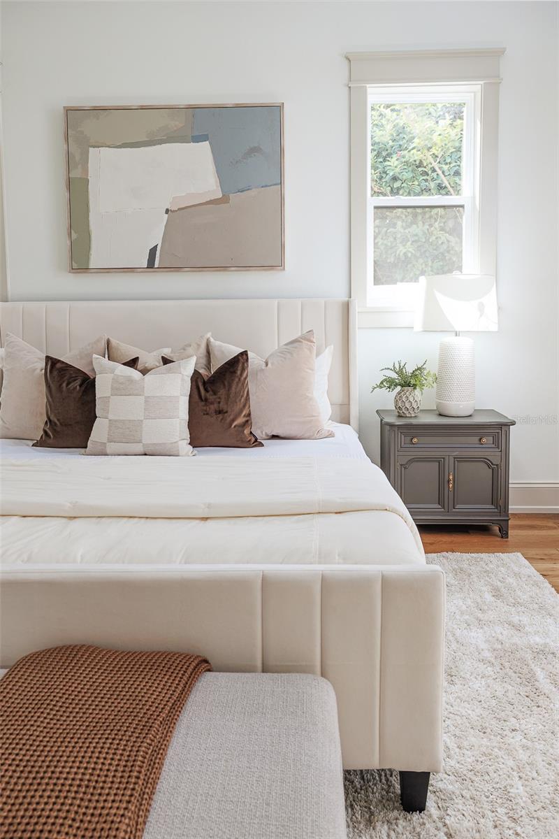 Image 69 of 85 For 2611 Berkeley Avenue