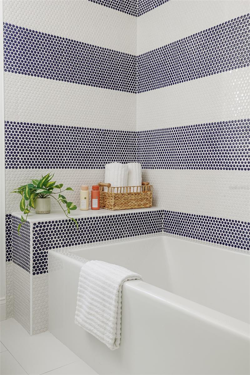 Image 85 of 85 For 2611 Berkeley Avenue