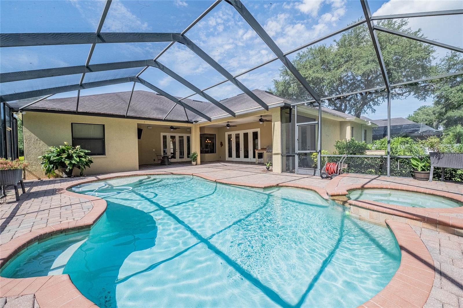 Image 46 of 53 For 6658 Crescent Woods Circle