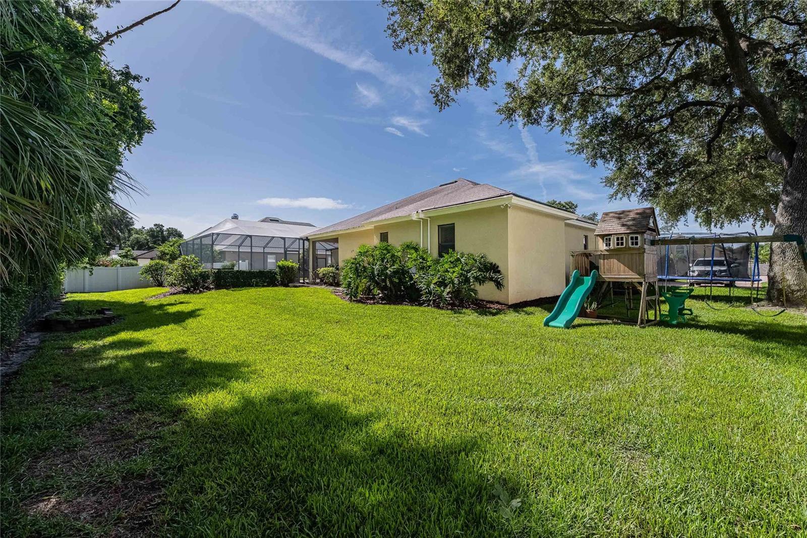 Image 48 of 53 For 6658 Crescent Woods Circle