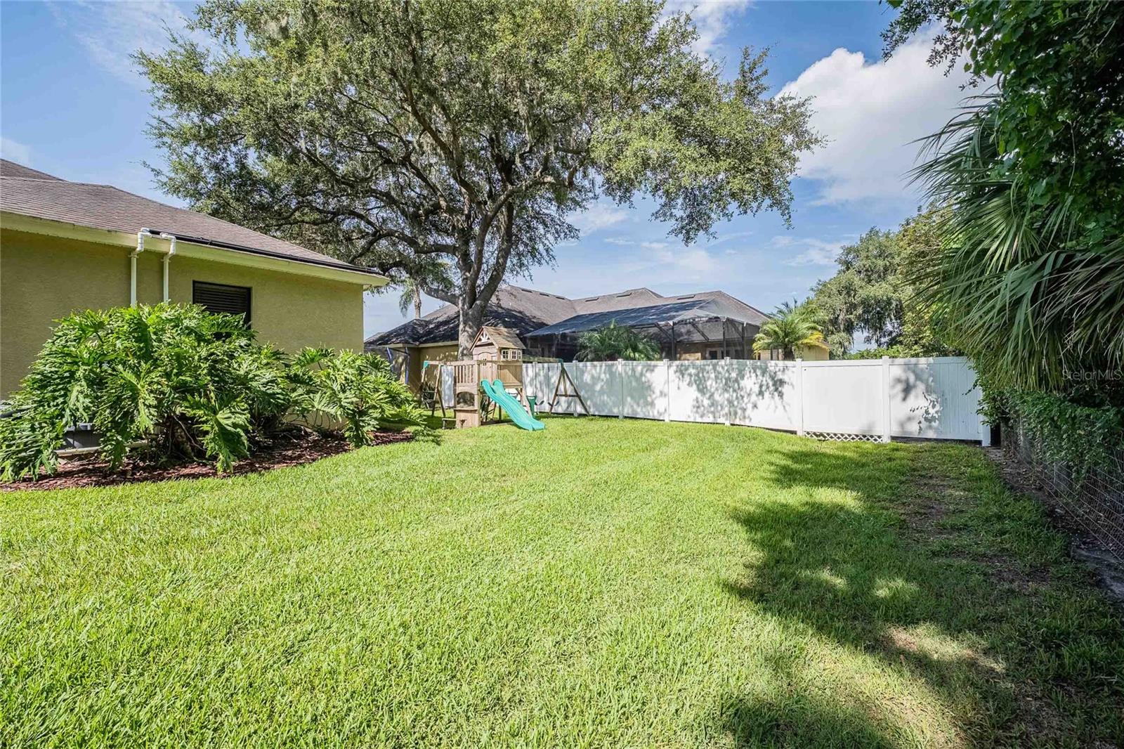 Image 49 of 53 For 6658 Crescent Woods Circle