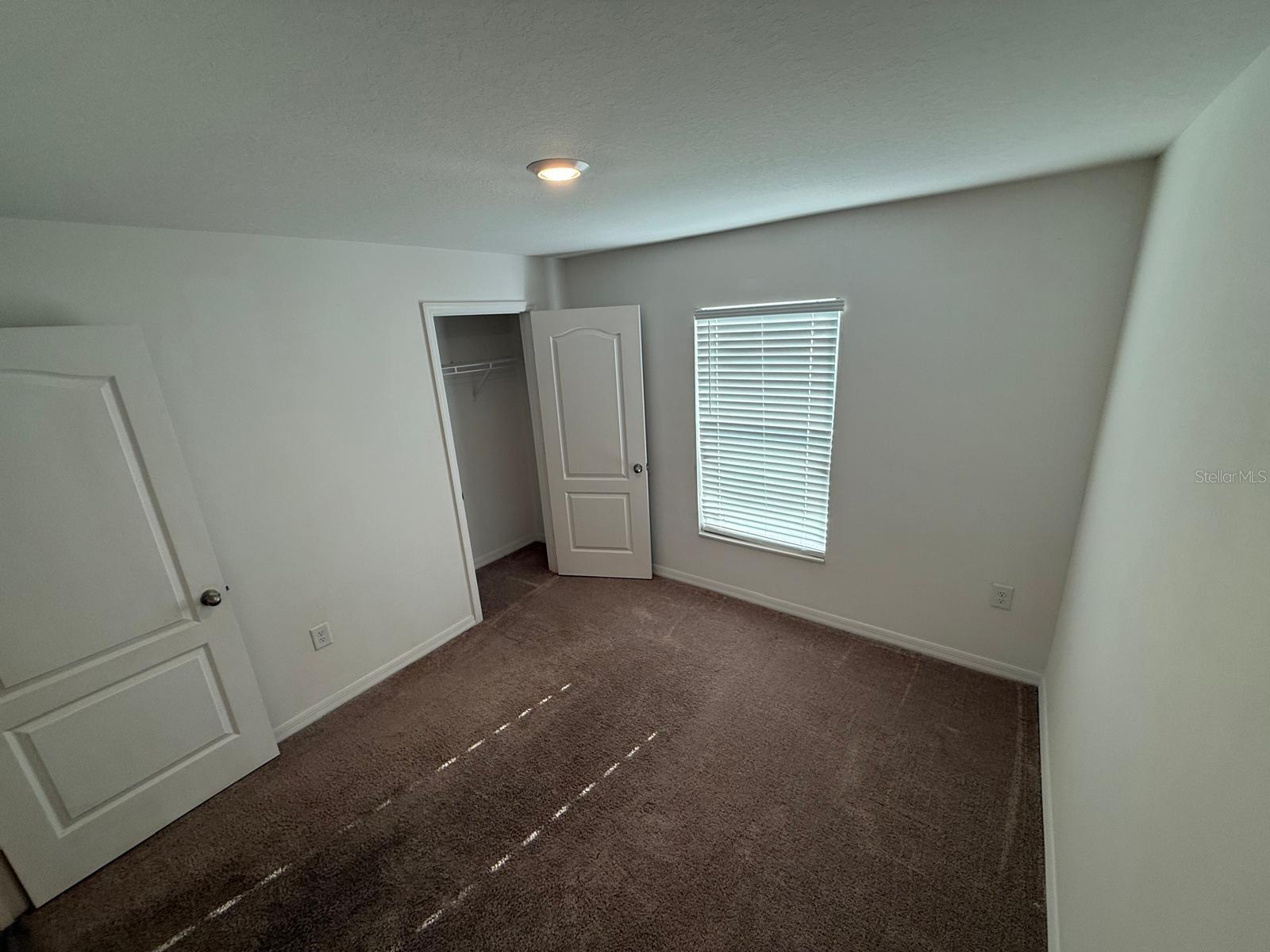 Image 14 of 22 For 1391 Swan Lake Circle