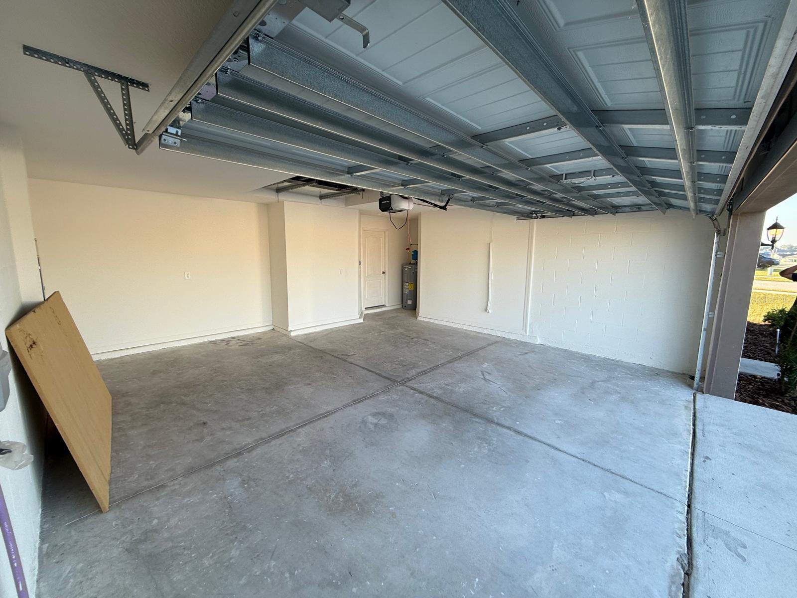 Image 19 of 22 For 1391 Swan Lake Circle