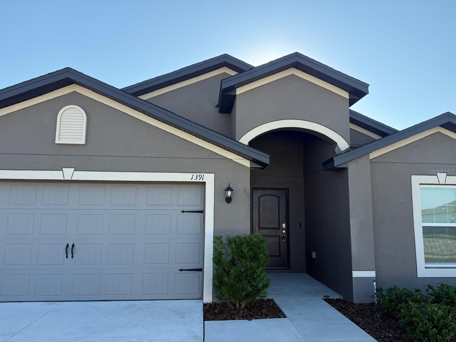 Image 4 of 22 For 1391 Swan Lake Circle