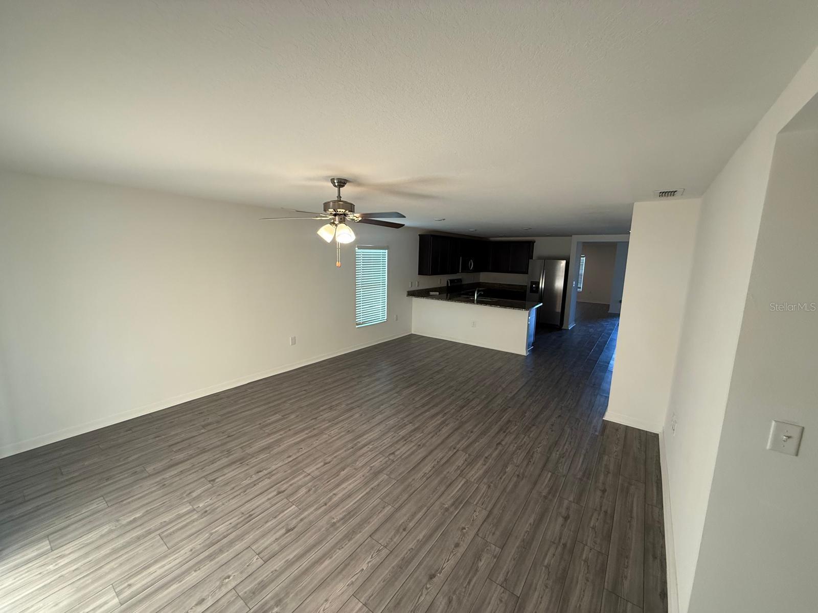 Image 7 of 22 For 1391 Swan Lake Circle