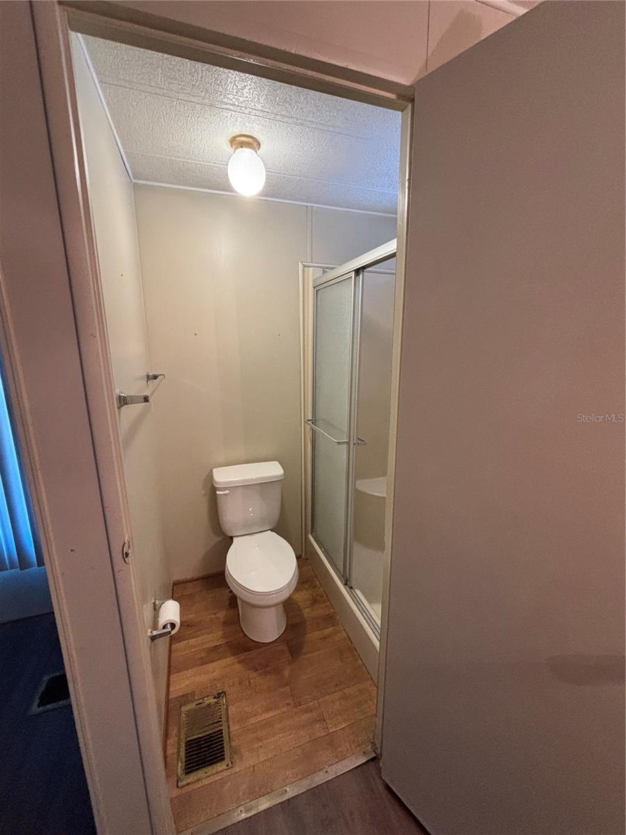 Image 16 of 19 For 115 Jana Circle