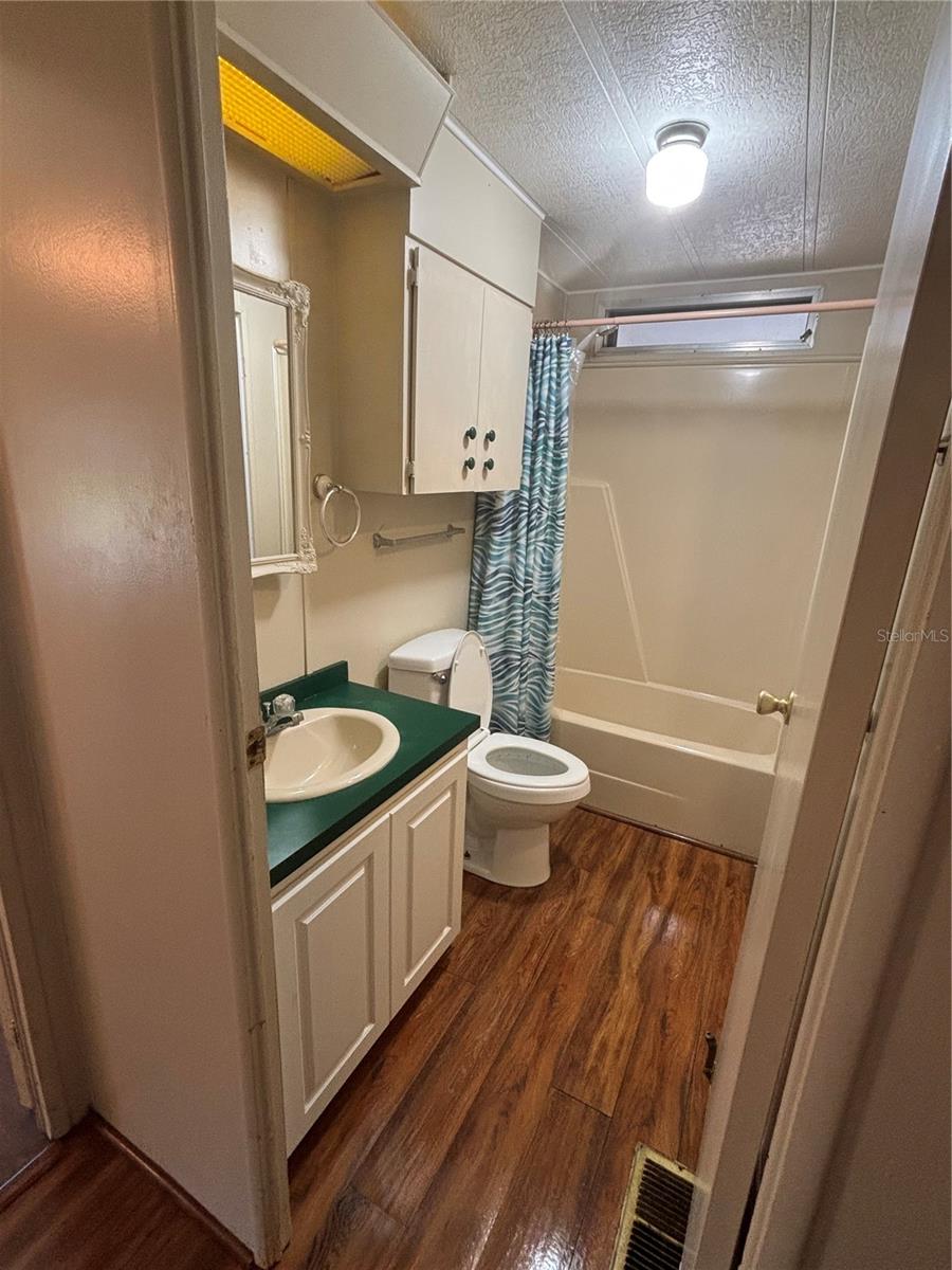 Image 19 of 19 For 115 Jana Circle