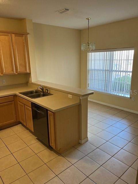 Image 4 of 34 For 2061 Winterset Drive