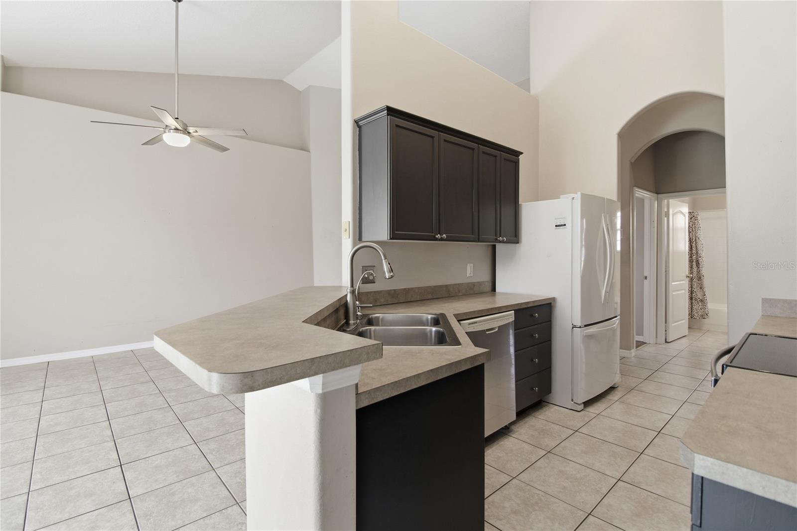 Image 17 of 50 For 556 Brunello Drive