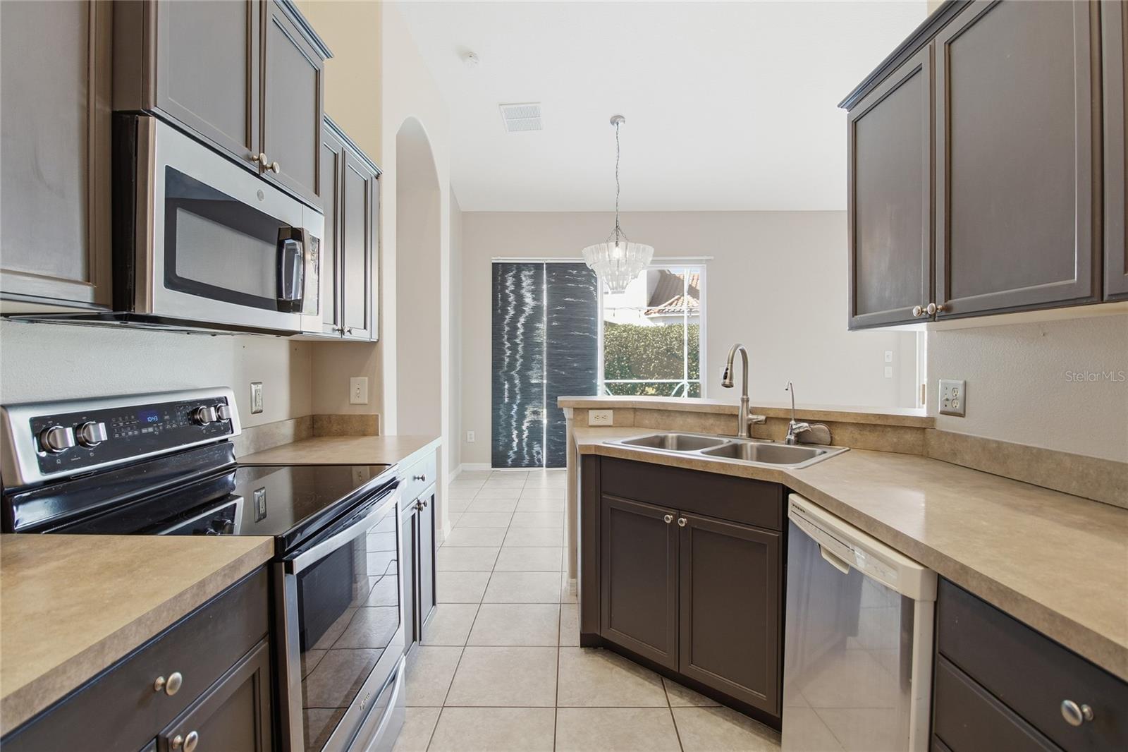 Image 18 of 50 For 556 Brunello Drive