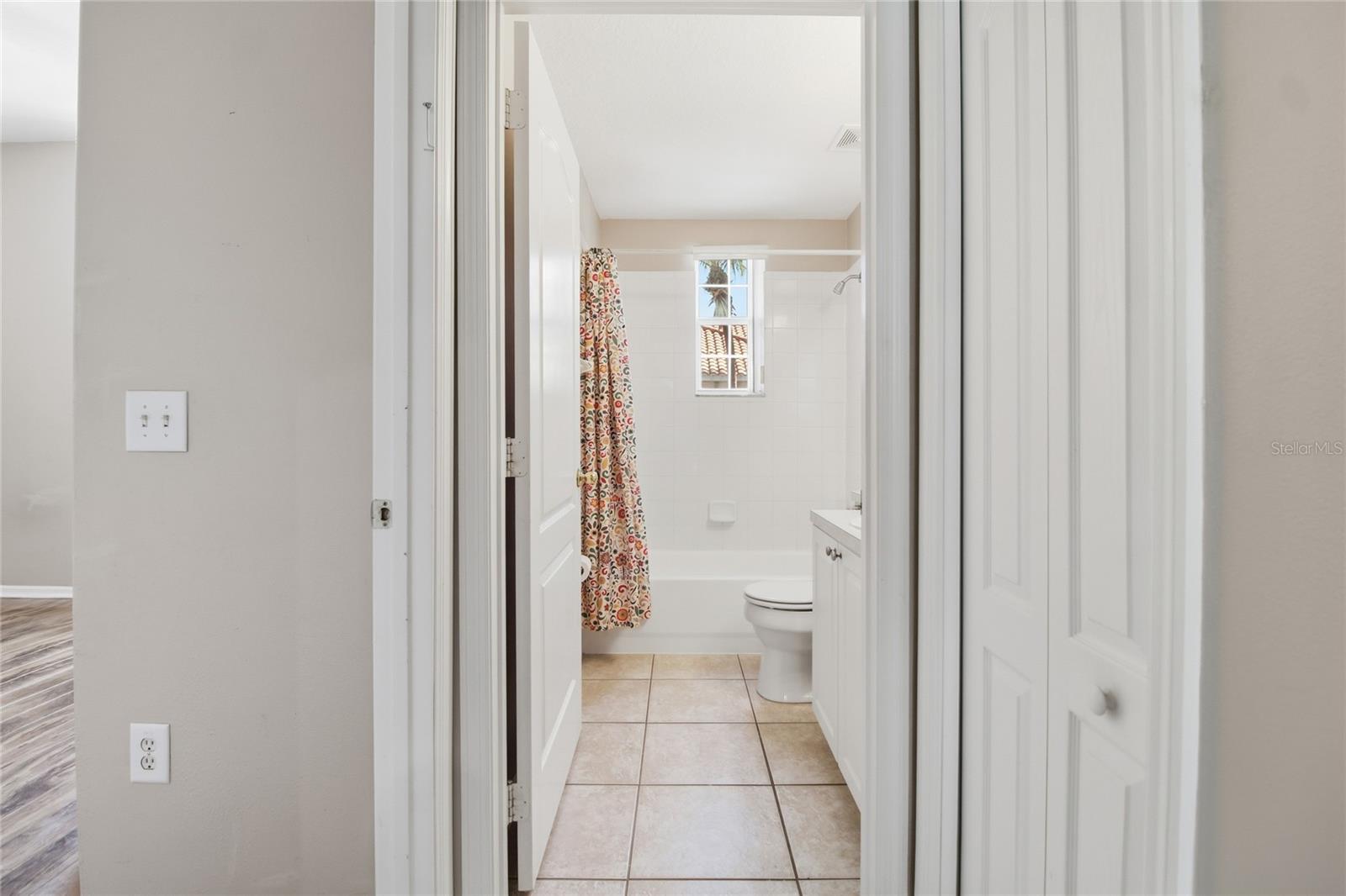 Image 25 of 50 For 556 Brunello Drive