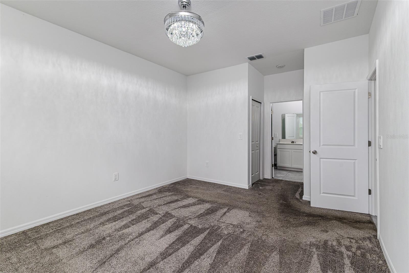 Image 13 of 29 For 1228 Tyler Loop