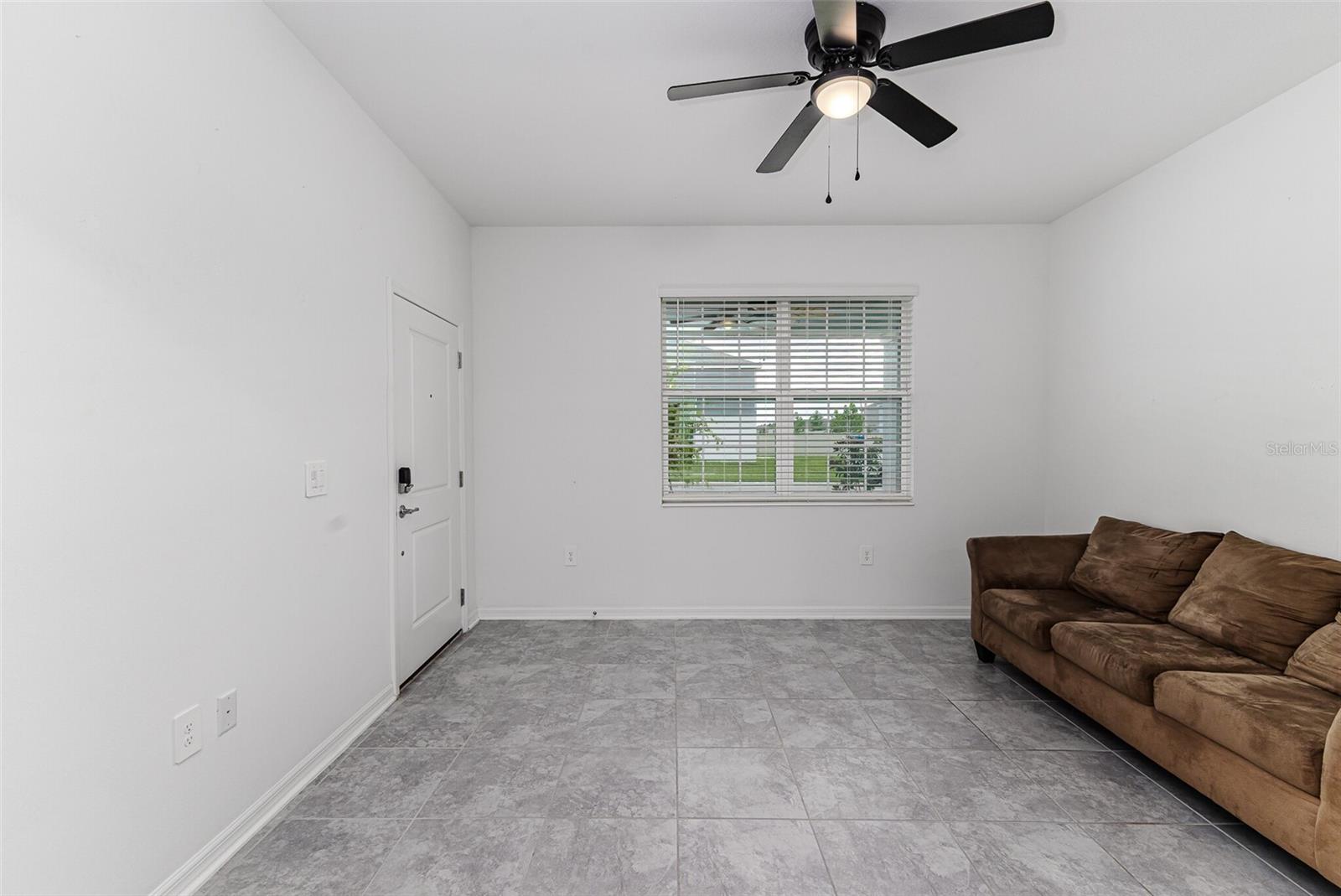 Image 22 of 29 For 1228 Tyler Loop