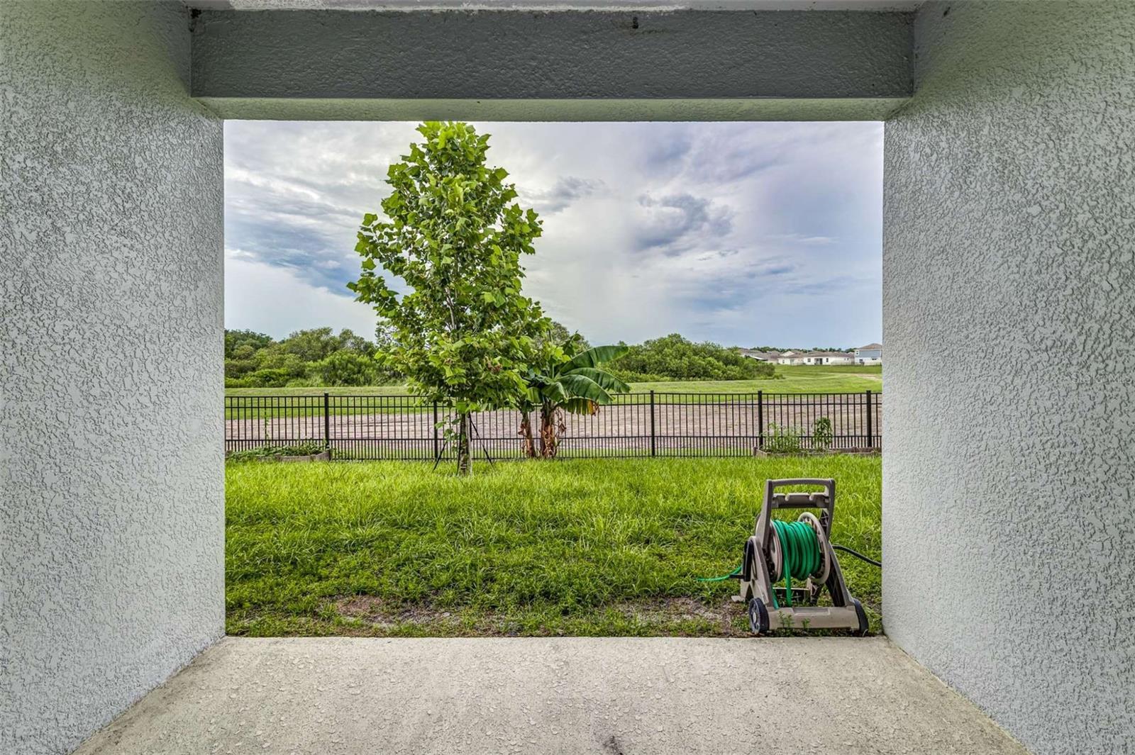 Image 27 of 29 For 1228 Tyler Loop