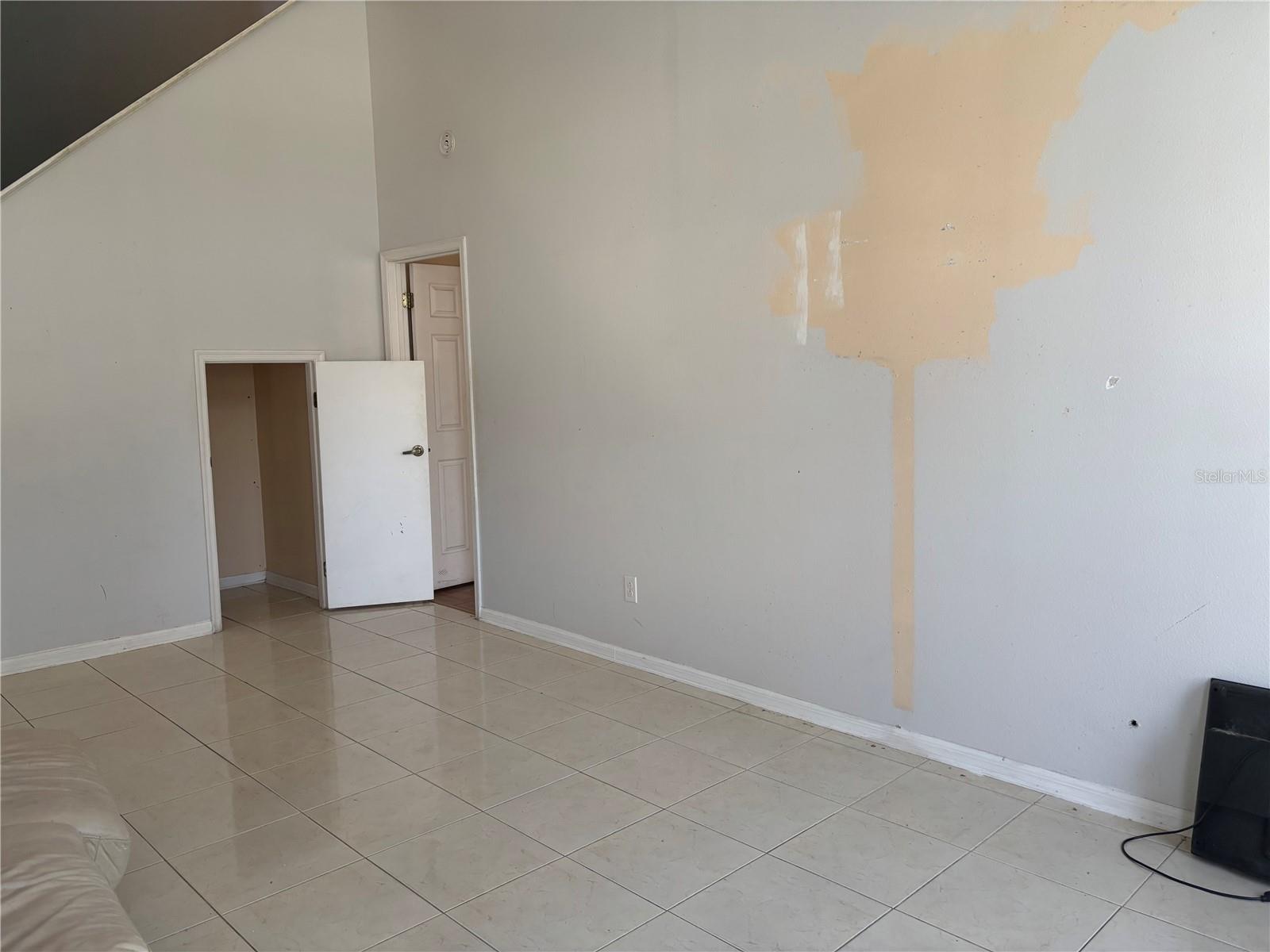 Image 17 of 40 For 396 Riggs Circle