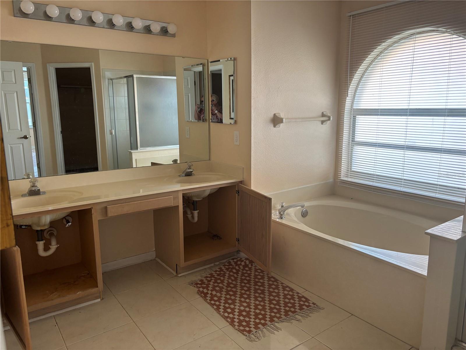 Image 20 of 40 For 396 Riggs Circle