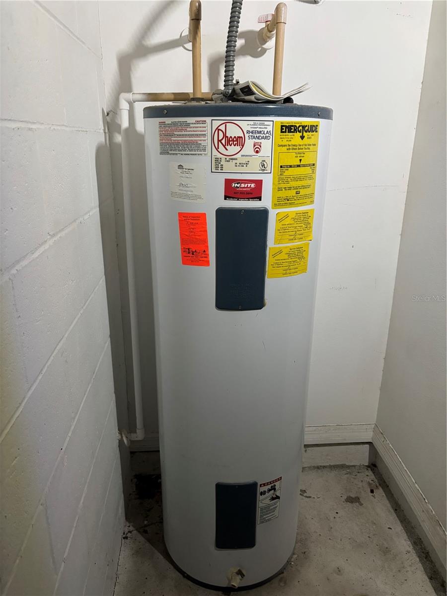 Image 37 of 40 For 396 Riggs Circle