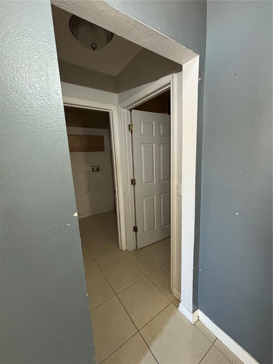 Image 4 of 40 For 396 Riggs Circle