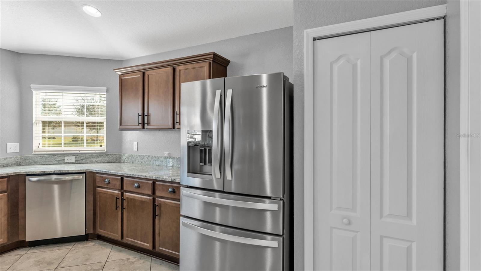 Image 16 of 44 For 278 Kissengen Park Drive