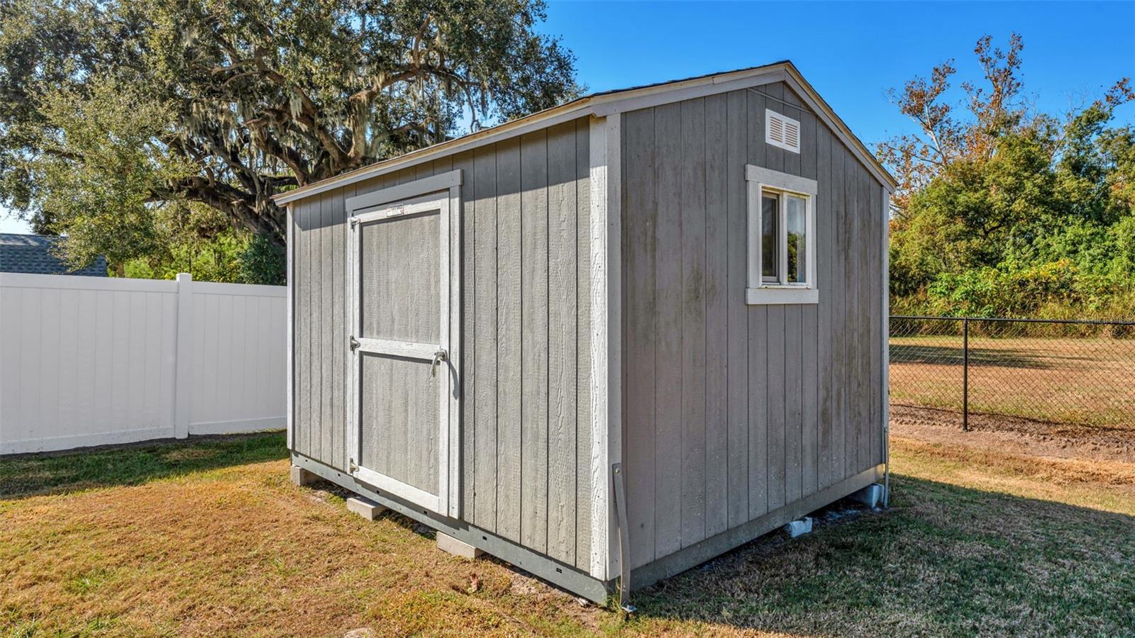 Image 41 of 44 For 278 Kissengen Park Drive