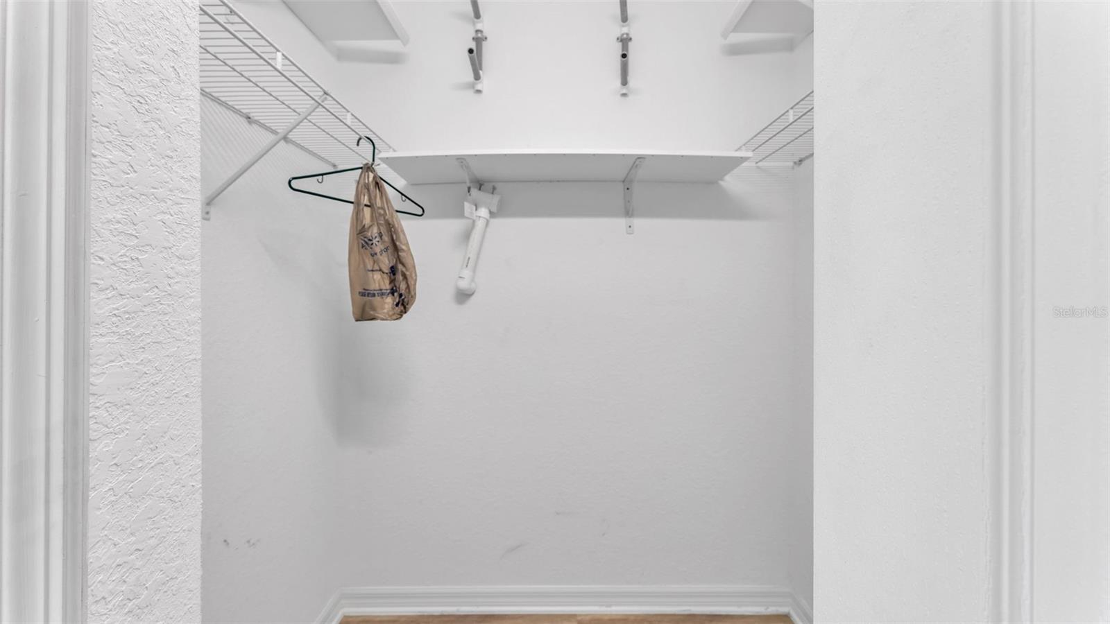 Image 42 of 44 For 278 Kissengen Park Drive