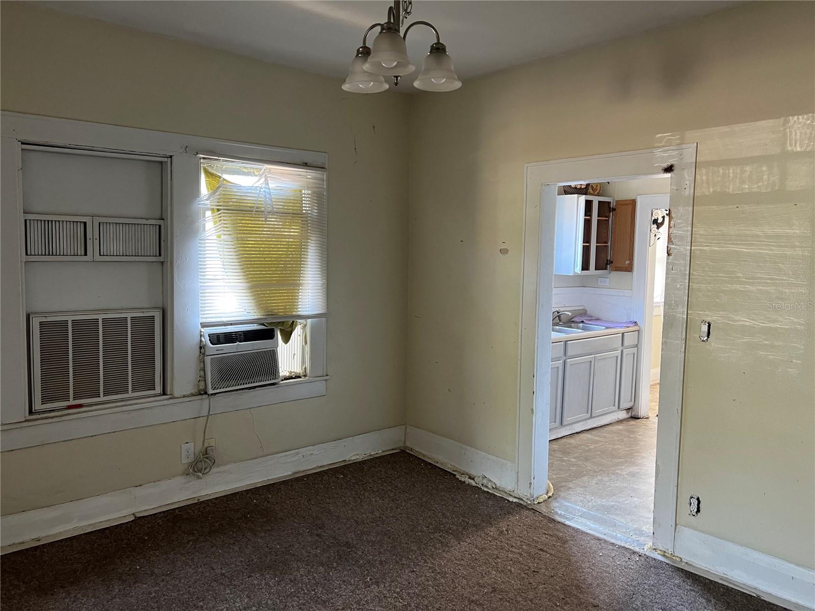 Image 13 of 36 For 217 Belmar Street