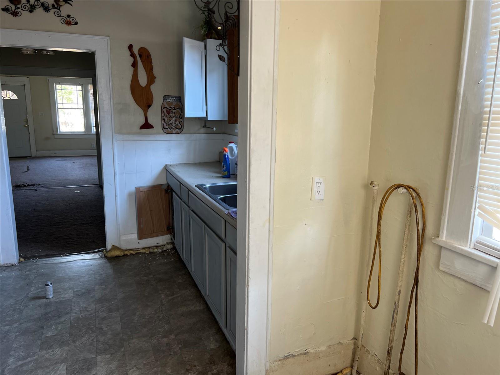 Image 18 of 36 For 217 Belmar Street