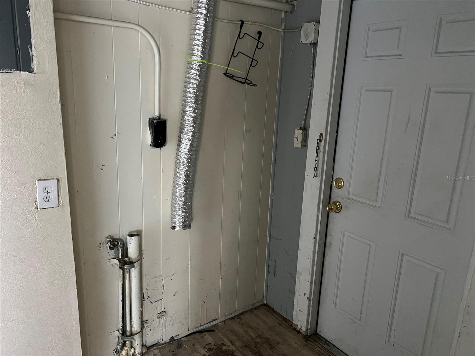 Image 21 of 36 For 217 Belmar Street