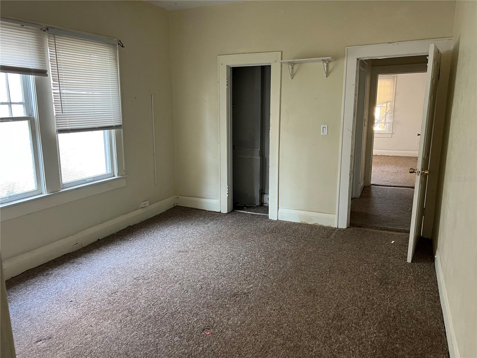 Image 24 of 36 For 217 Belmar Street