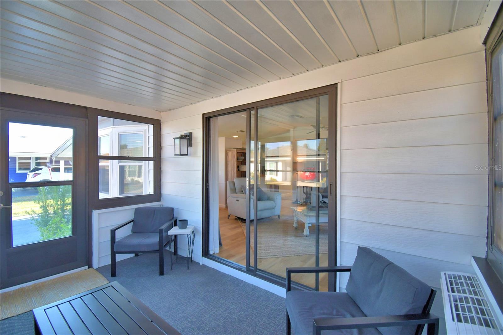 Image 22 of 50 For 4849 Goldenview Lane