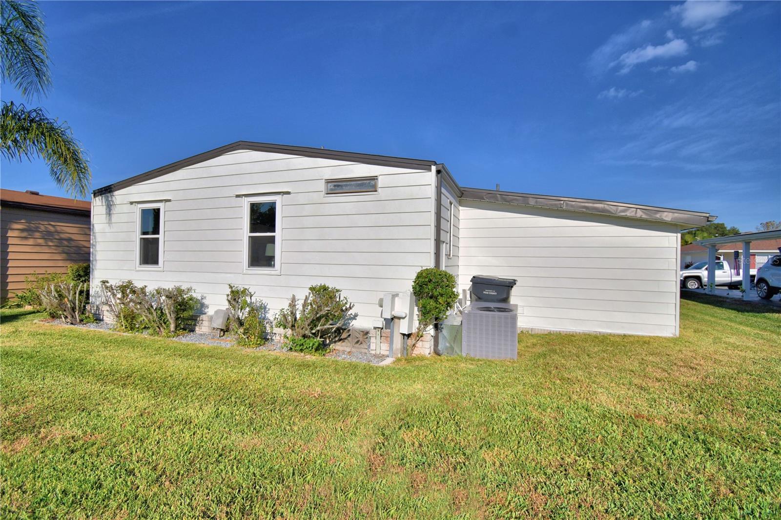 Image 43 of 50 For 4849 Goldenview Lane