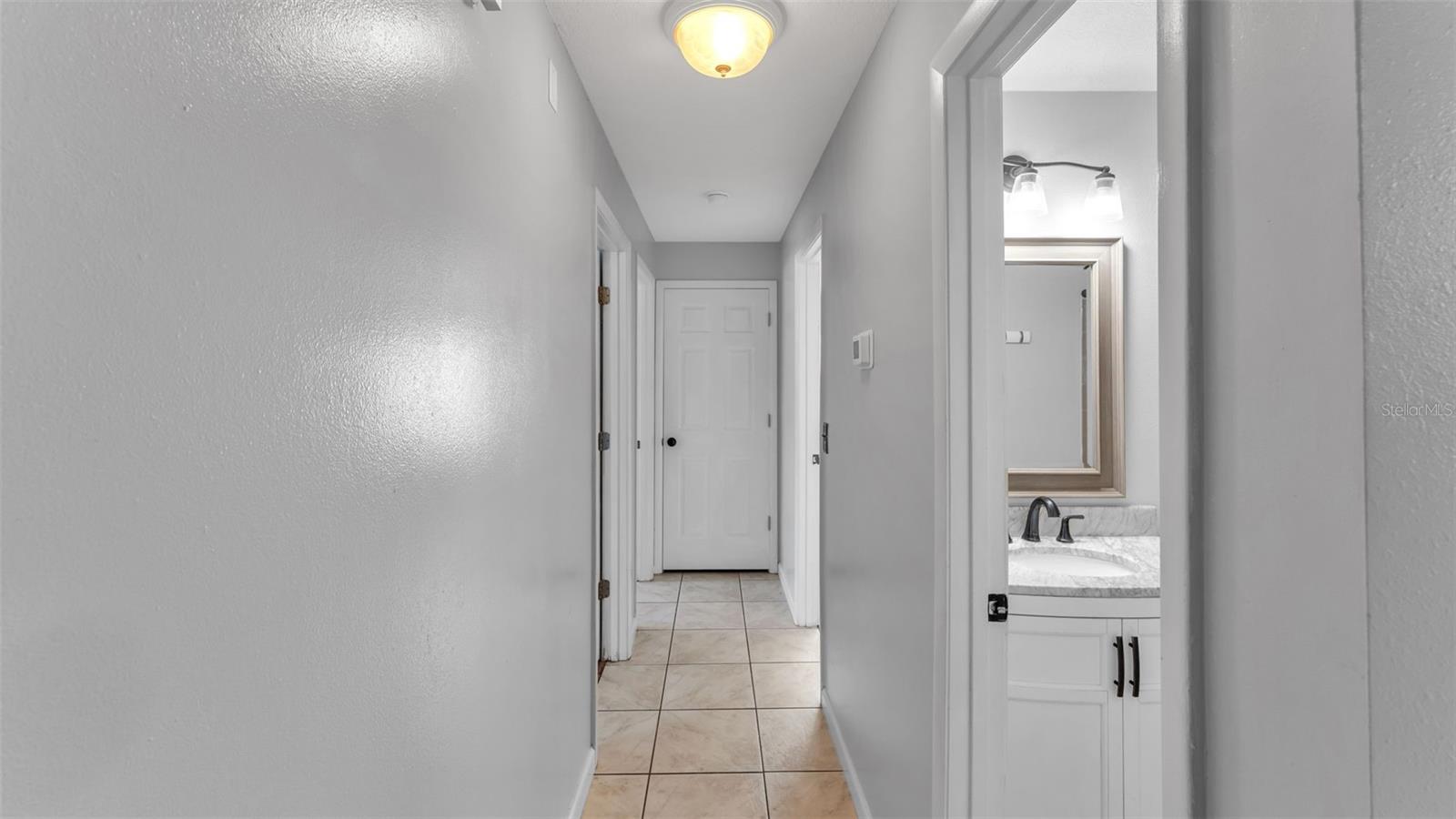 Image 18 of 43 For 6014 Doe Circle W