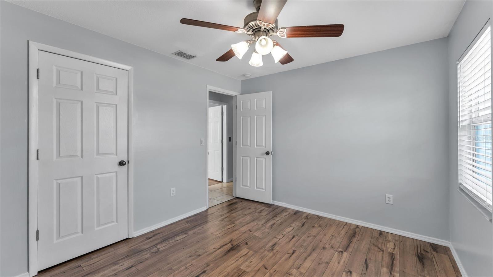 Image 26 of 43 For 6014 Doe Circle W