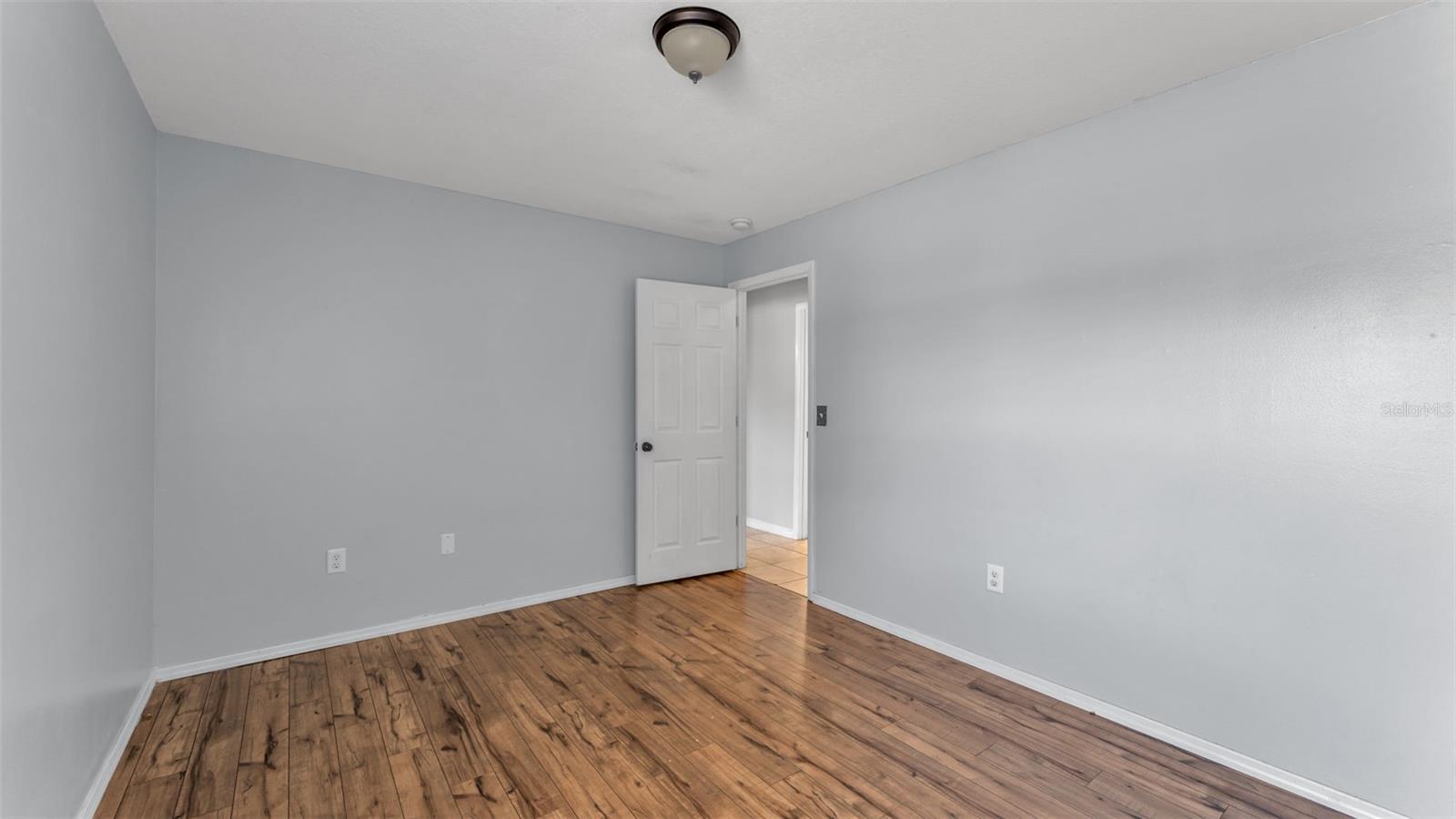 Image 28 of 43 For 6014 Doe Circle W